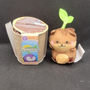 Sakuties CHARLIE the Squirrel 4" Mini Collectible Plush Series 2 - Grow A Smile!